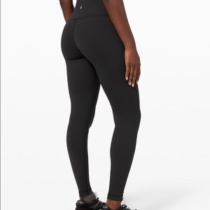 Wunder under lululemon leggings
